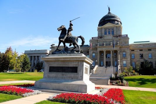 picture of the Montana state capitol in Helena, MT.